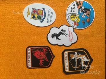 Adesivi militari in foto+ spilletta