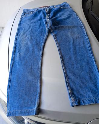 Jeans usati come nuovi