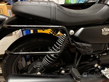 Kit borse GiVi Corium CRM106 + CRM102 e supporti X