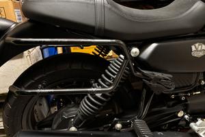 Kit borse GiVi Corium CRM106 + CRM105 e supporti X