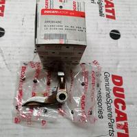 Bilancere Chiusura Sx Per Ducati 998 Rs 20910143c