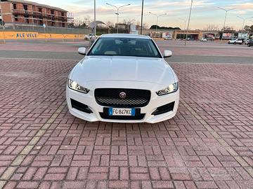 Jaguar xe (x760) - 2016