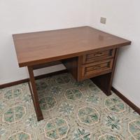 SCRIVANIA LEGNO MASSELLO