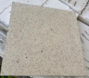 piastrella quadrata in graniglia di marmo