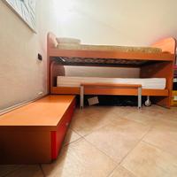 Cameretta completa letto/materassi/cassettiere