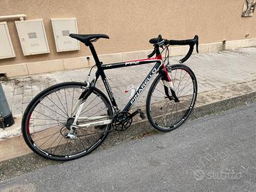 Bicicletta da corsa. Pinarello originale
