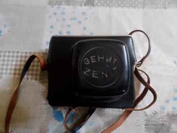macchina fotografica anni 70/80