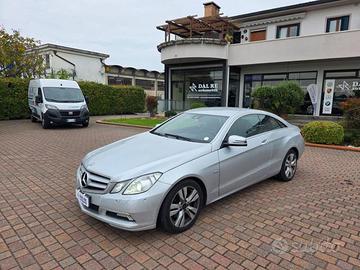 MERCEDES-BENZ E 250 CDI Coupé BlueEFFICIENCY Ava