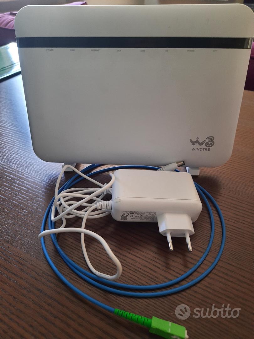 MODEM FIBRA WIND 3 ZYXEL DX5401W3 HUB v2 Informatica In vendita a Parma