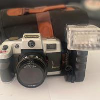 Macchina fotografica vintage canomatica self timer