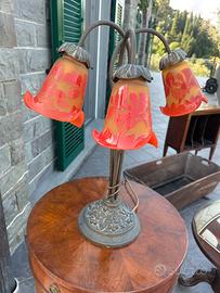 Lampada Gallé da tavolo base in ferro