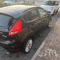 Ford fiesta GPL 1.2