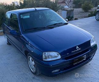 Renault clio 1.4 sport