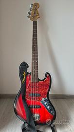 Squier by Fender Jazz bass Sunburst