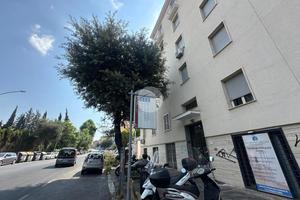 2 LOCALI A ROMA
