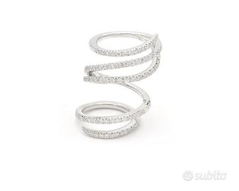 Anello in oro bianco e diamanti Ct 1,44 a spirale
