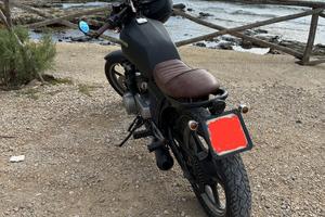 Kawasaki z400f cafe racer