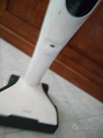 aspirapolvere folletto 