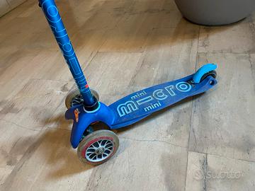 MONOPATTINO Mini Micro Deluxe