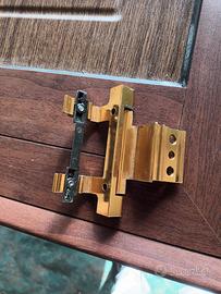 Cerniere per alluminio