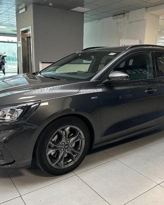 FORD Focus 1.0 EcoBoost Hybrid 125 CV SW ST-Line