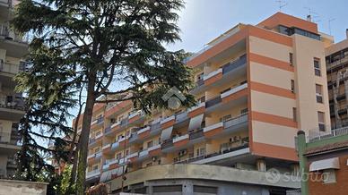 2 LOCALI A POMEZIA