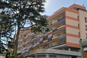 2 LOCALI A POMEZIA