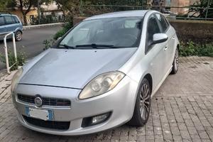 Automobile da vendere. Per info: 3281351417