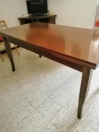 tavolo in legno massiccio arte povera, allungabile
