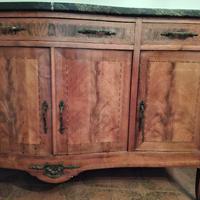 Armadio credenza in legno fine 800.