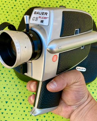 cinepresa vintage Bauer C3 Super 8 anni 60