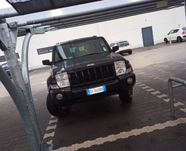 Jeep Commander: Pronta a Tutto, Senza Pensieri