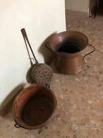 Set pentole antiche di rame