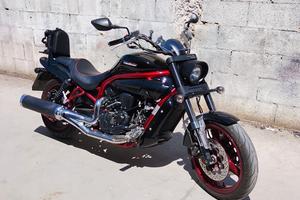 hyosung aquila 650
