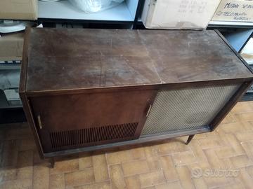 mobile TV anni 50/60