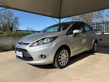 FORD Fiesta 1.2 82CV 5 porte OK NEOPATENTATI EUR
