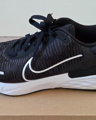 Nike Renew Run 4