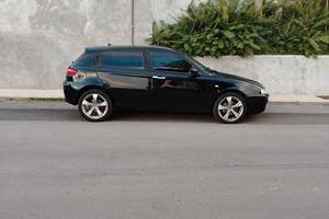alfa romeo 147 