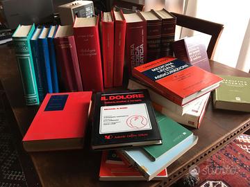 Testi di medicina vari, in blocco, 21 volumi