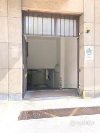 Via Fabio Severo - Posto moto