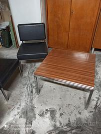 Poltroncine e tavolo vintage