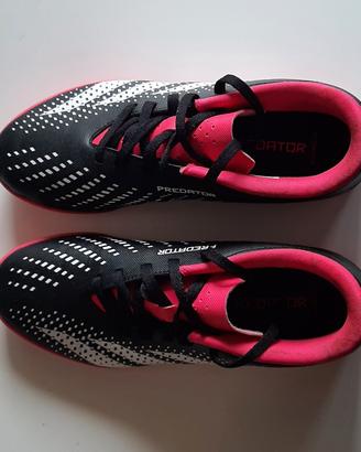 scarpe calcetto/calcio Adidas  Predator, n. 37,5