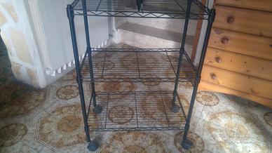 Scaffale in ferro