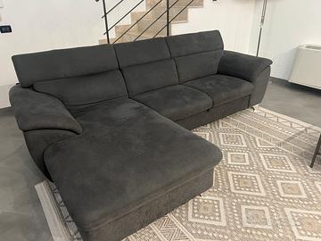 Divano 3 posti con chaise long
