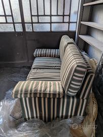 divano due posti, comodo e morbido