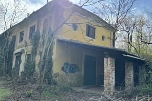 Magazzino a villaggio del pescatore