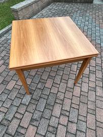 Tavolo