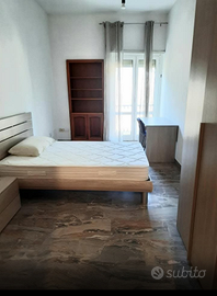 Camere a 200 m dalle facoltà del Polo Pontino