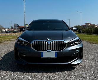BMW 118i