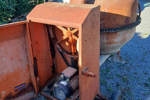 Betoniera 500L usata